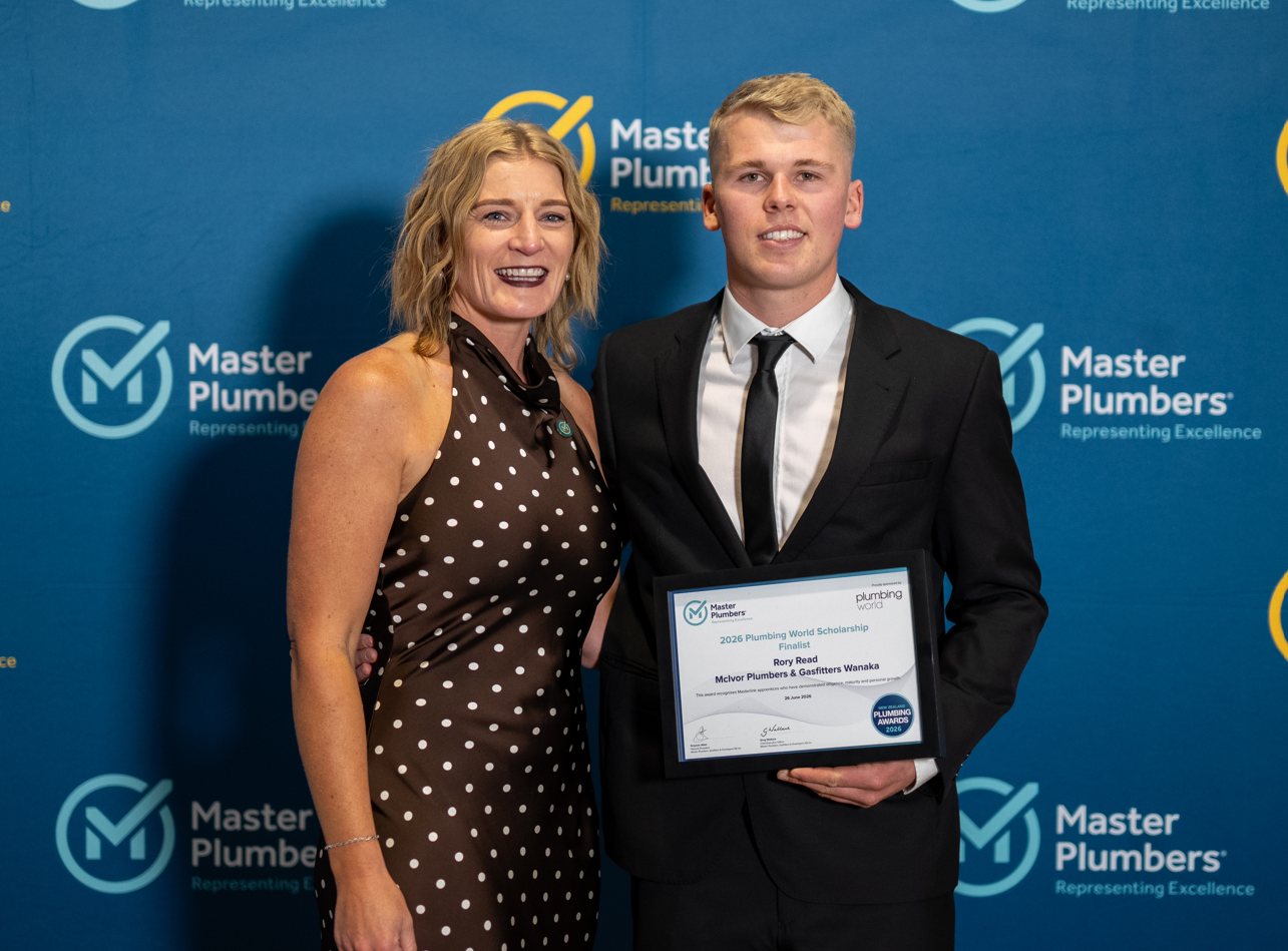 Rory Read with Masterlink host Ash McIvor from McIvor Plumbers & Gasfitters